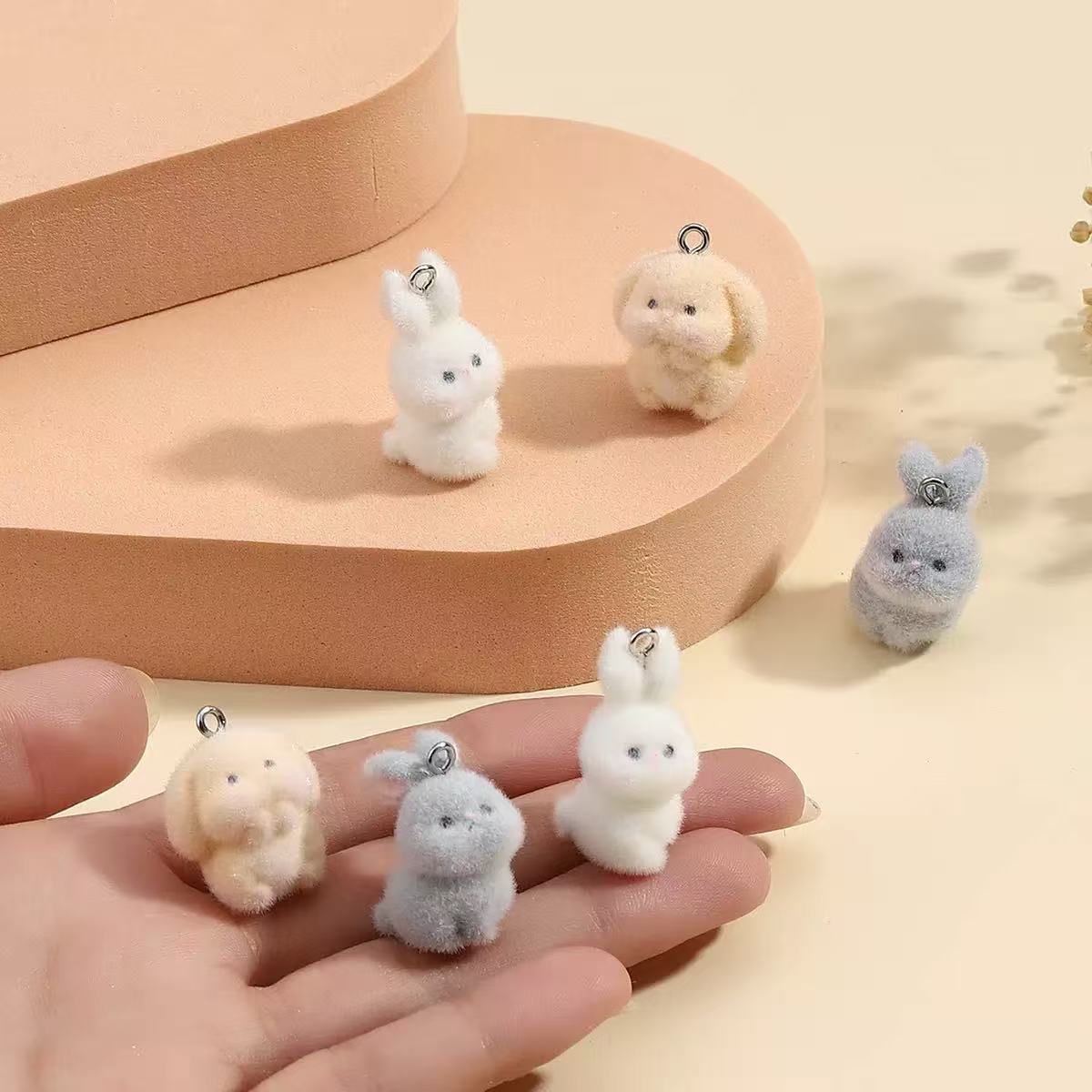 10개 플로킹 작은 토끼 레진 참 동물 펜던트 DIY  - Resin Craft Projects 리뷰 및 가격